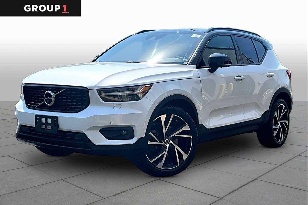 Volvo XC40 2022