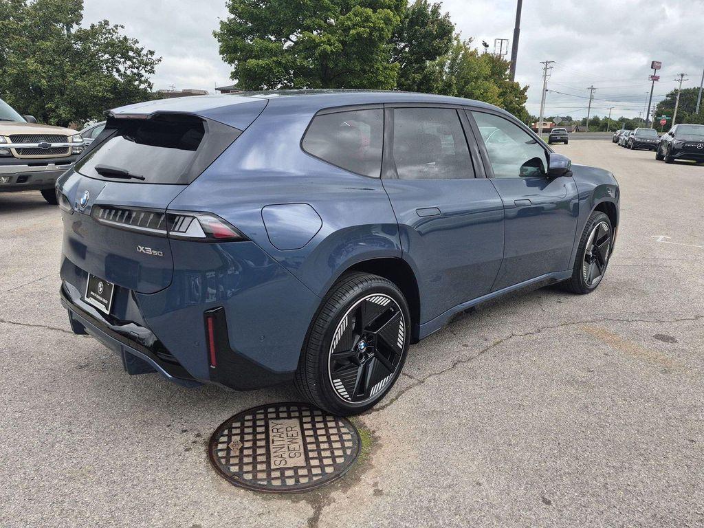 BMW iX3 2027