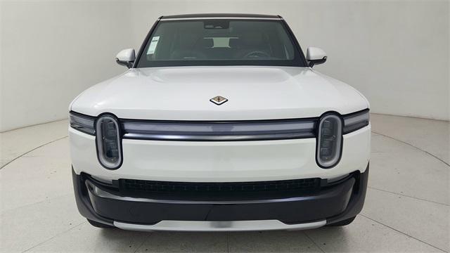 Rivian R1S 2025