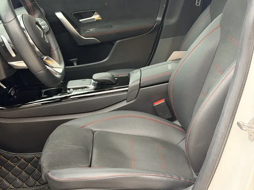 Mercedes-Benz CLA 2022