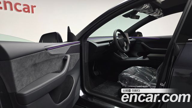 Tesla Model Y 2026