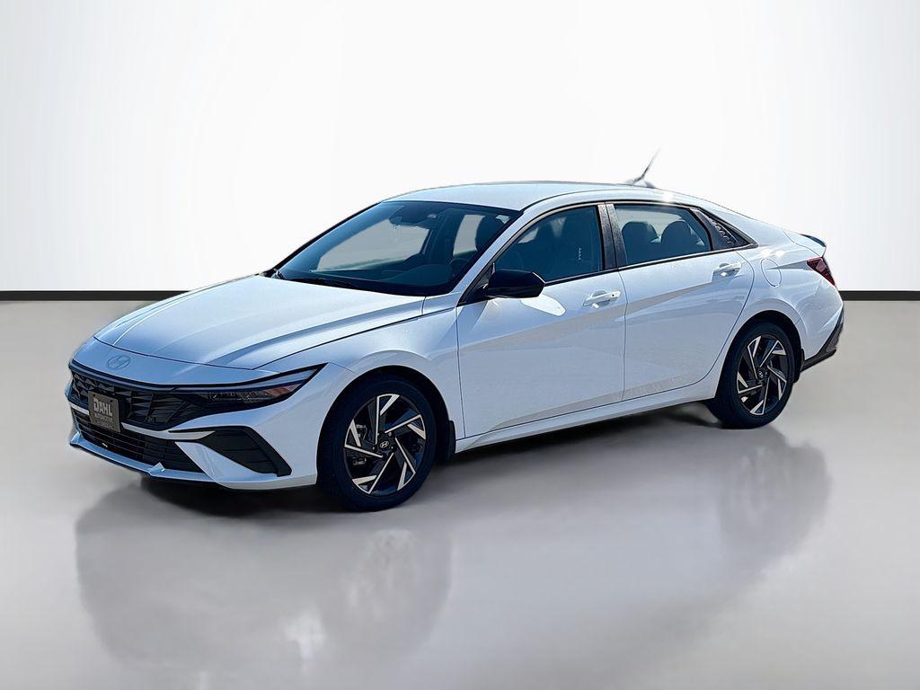 Hyundai Elantra 2025