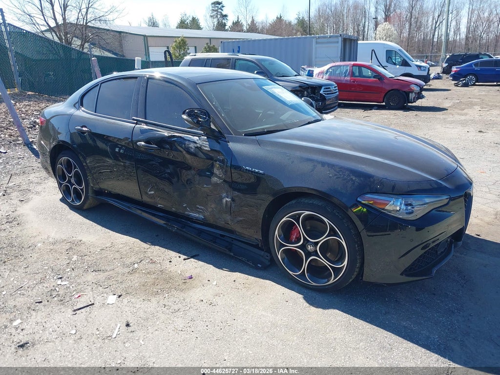 Alfa Romeo Giulia 2022