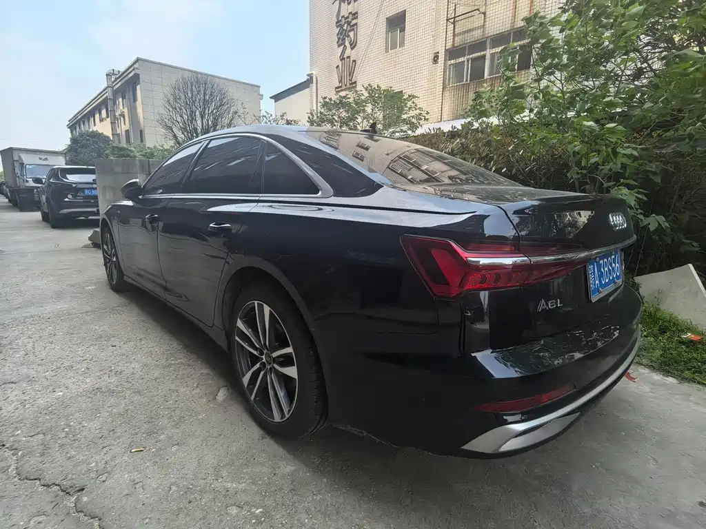 Audi A6 2024