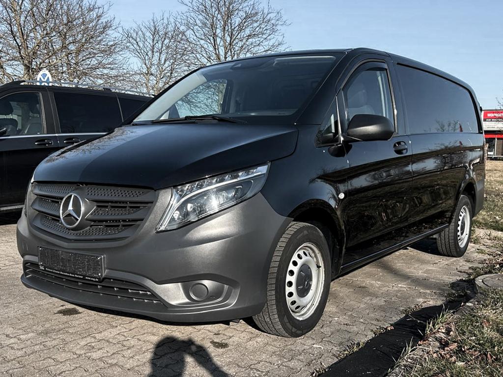 Mercedes-Benz Vito 2023