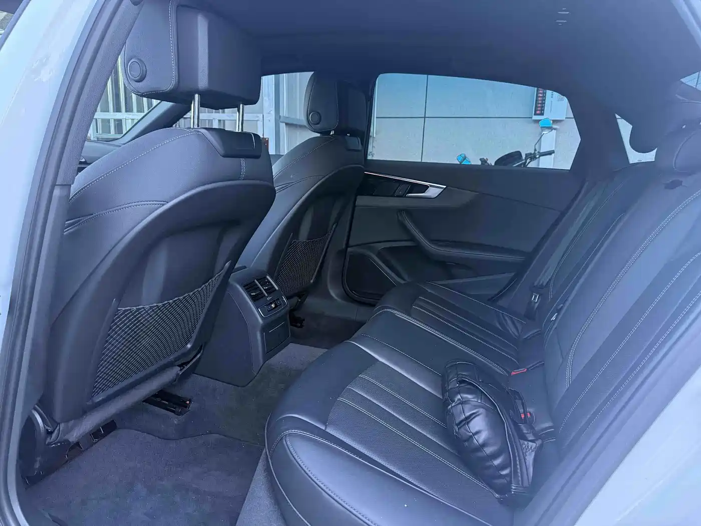 Audi A4 2023