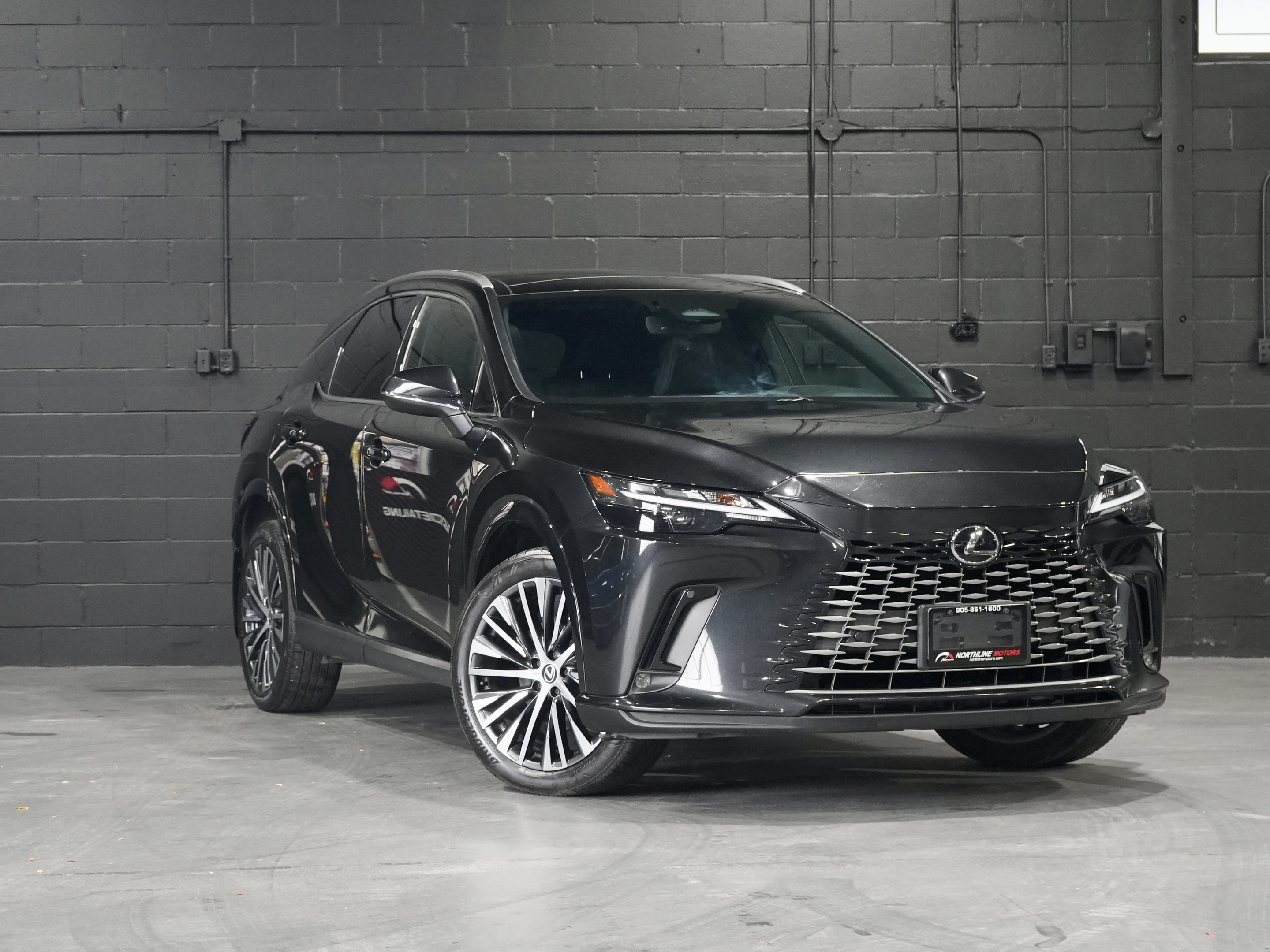 Lexus RX 2023