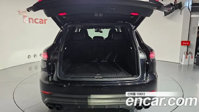 Porsche Cayenne 2020
