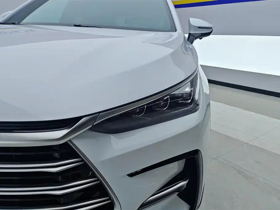 BYD Tang 2023