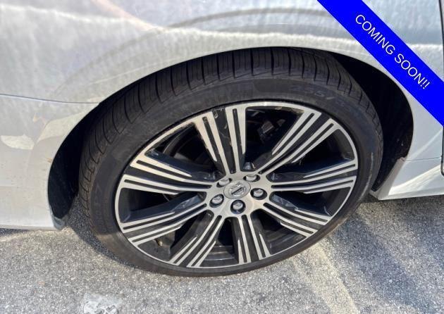 Volvo S90 2023