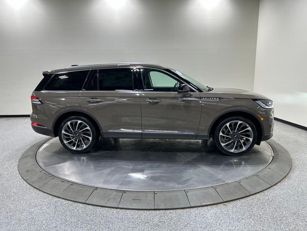Lincoln Aviator 2026