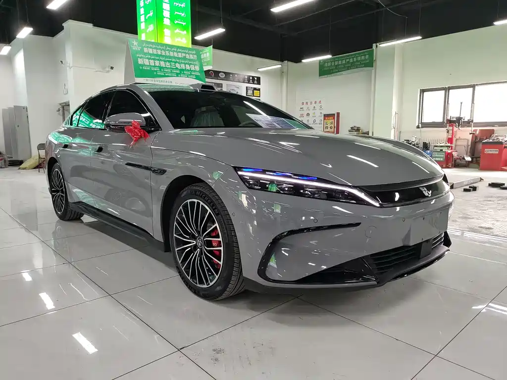 BYD Han 2025