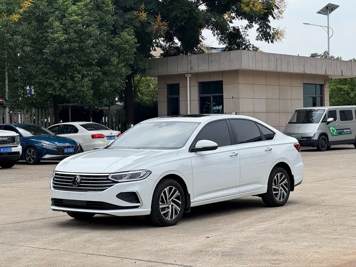 Volkswagen Lavida 2024