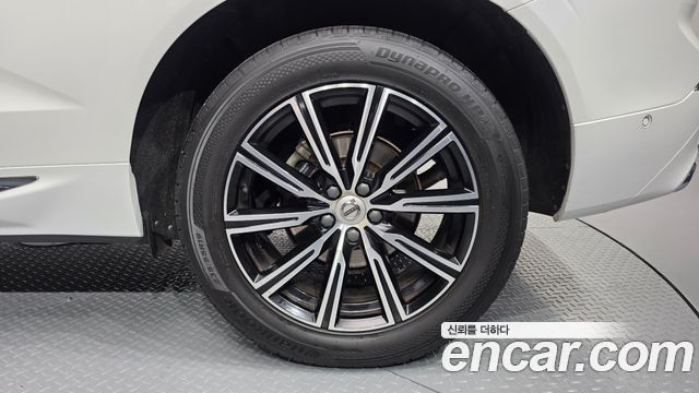 Volvo XC60 2021