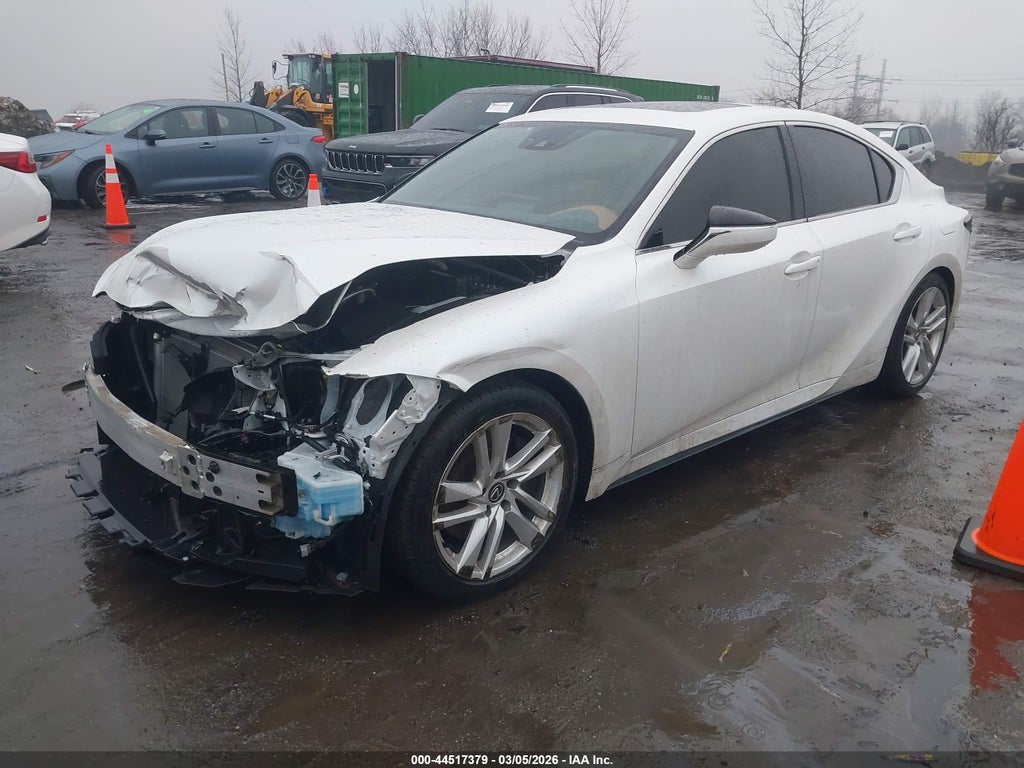Lexus IS 300 2024