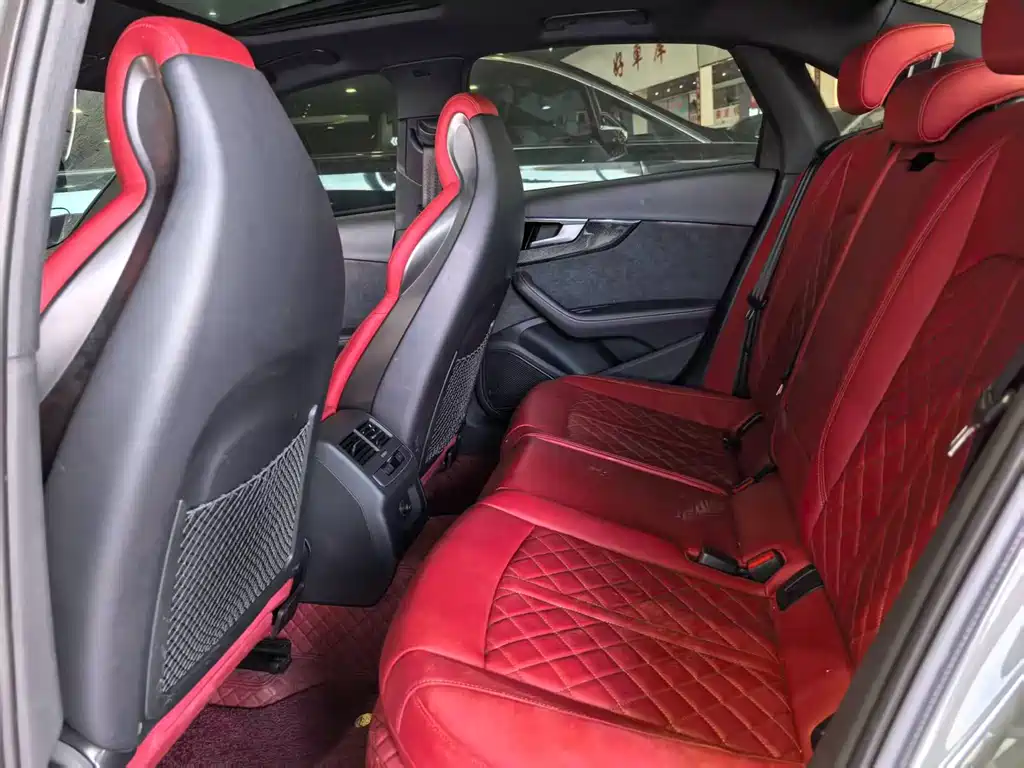 Audi S4 2023