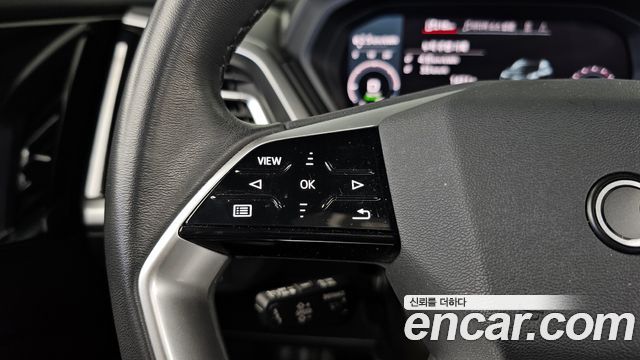 Audi Q4 e-tron 2023