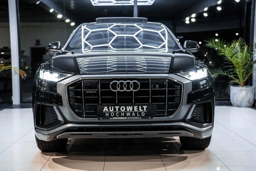 Audi Q8 2023