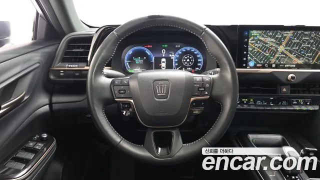 Toyota Crown 2024