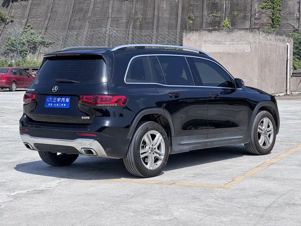 Mercedes-Benz GLB 2022