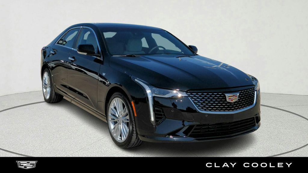 Cadillac CT4 2023