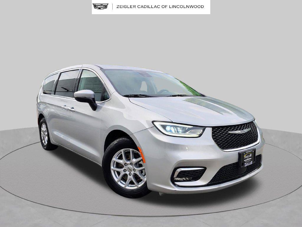 Chrysler Pacifica 2023