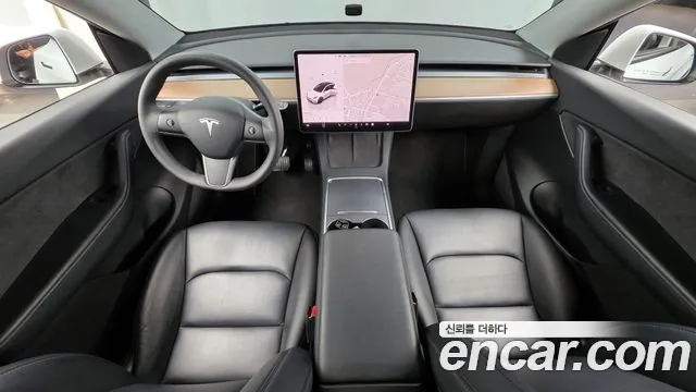 Tesla Model Y 2022