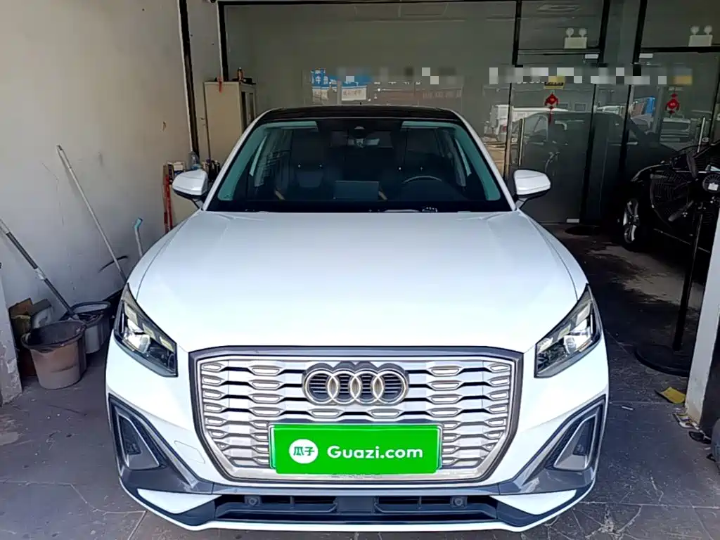 Audi e-tron 2022