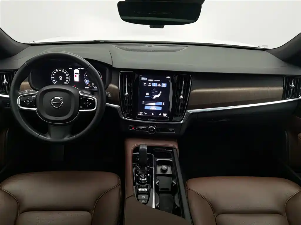 Volvo V90 2021