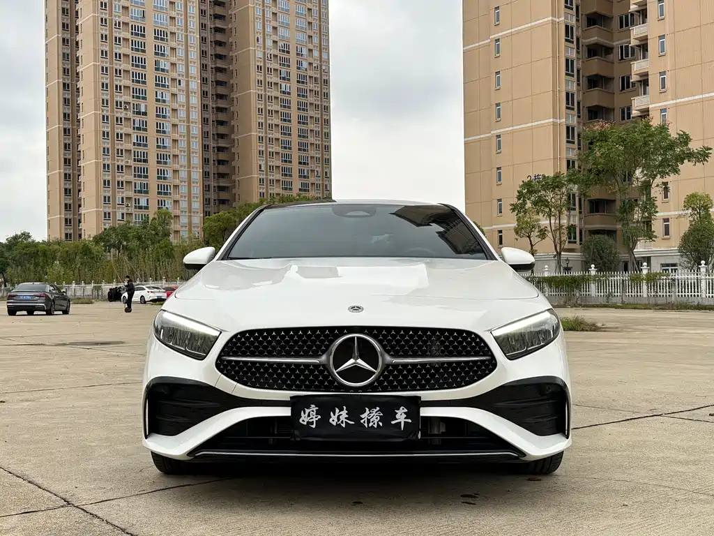 Mercedes-Benz A-Класс 2024