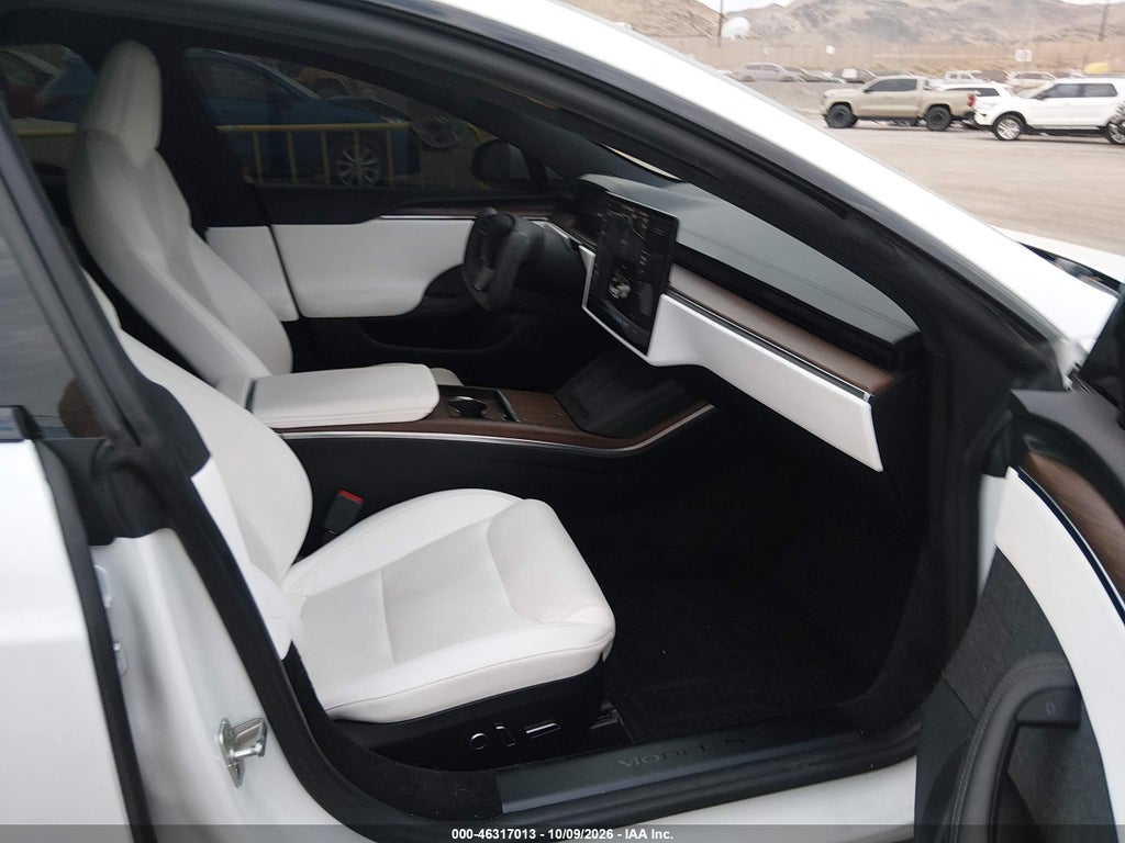 Tesla Model S 2021