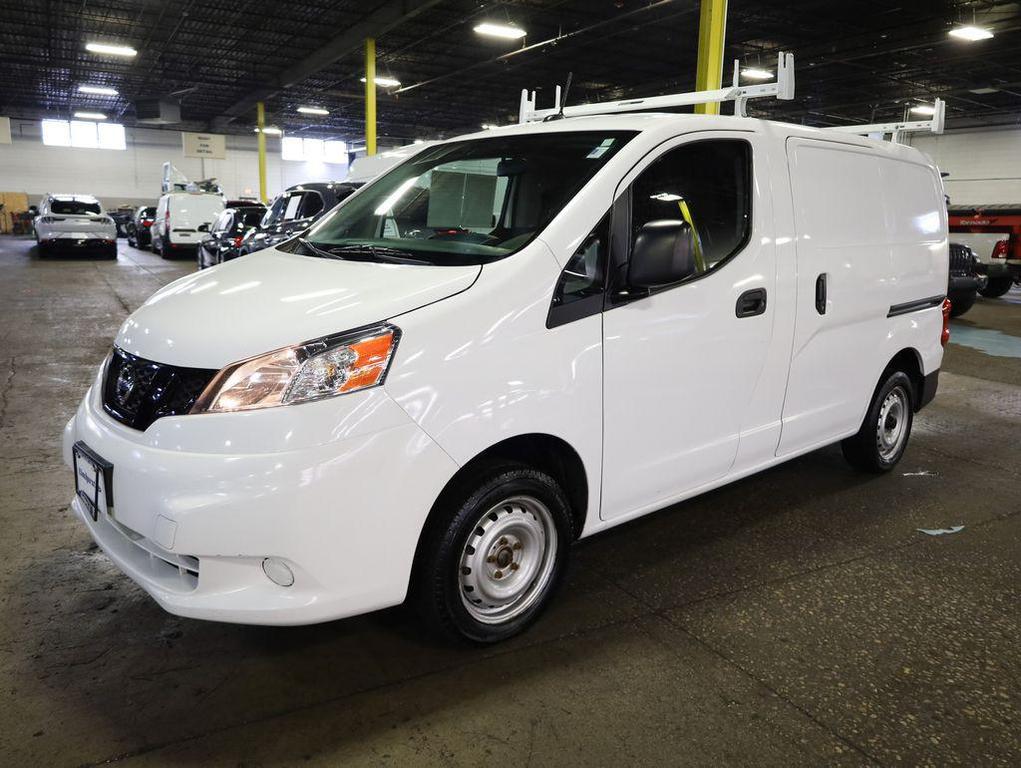 Nissan NV200 2021