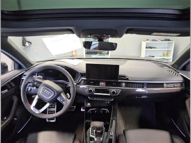 Audi RS4 2023