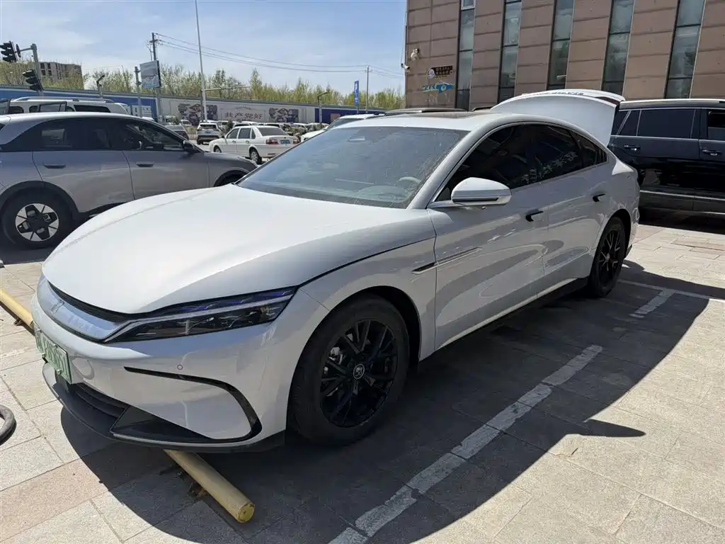 BYD Han 2025