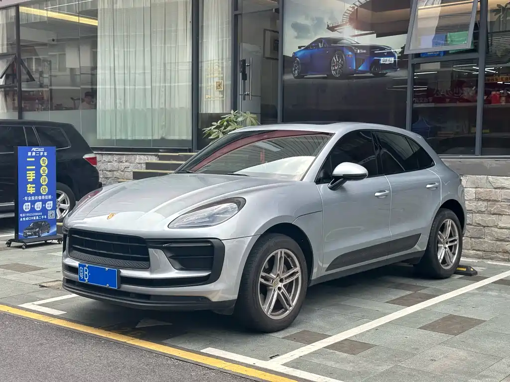 Porsche Macan 2022