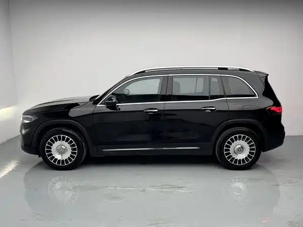 Mercedes-Benz EQB 2023