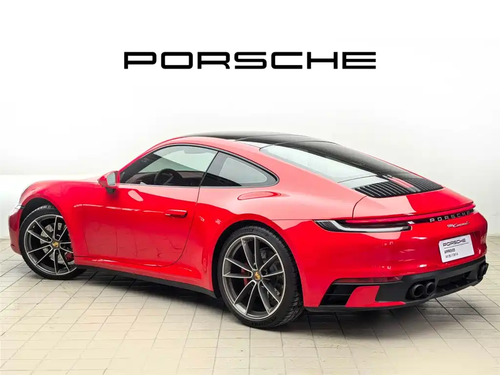 Porsche 911 2024