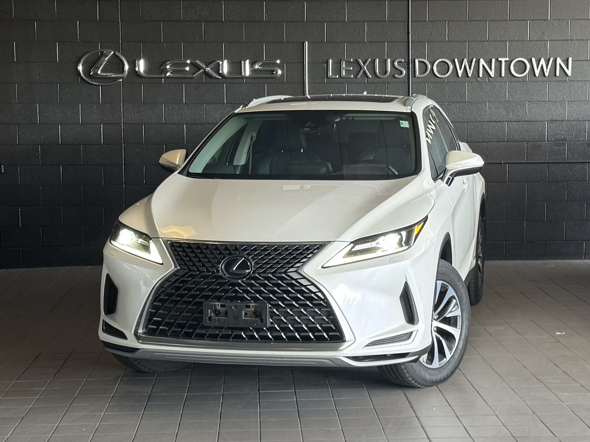 Lexus RX 2021