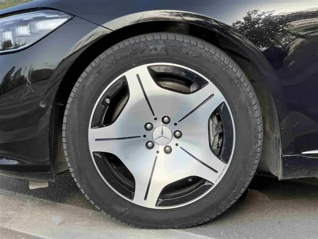 Mercedes-Benz Maybach S-Класс 2024