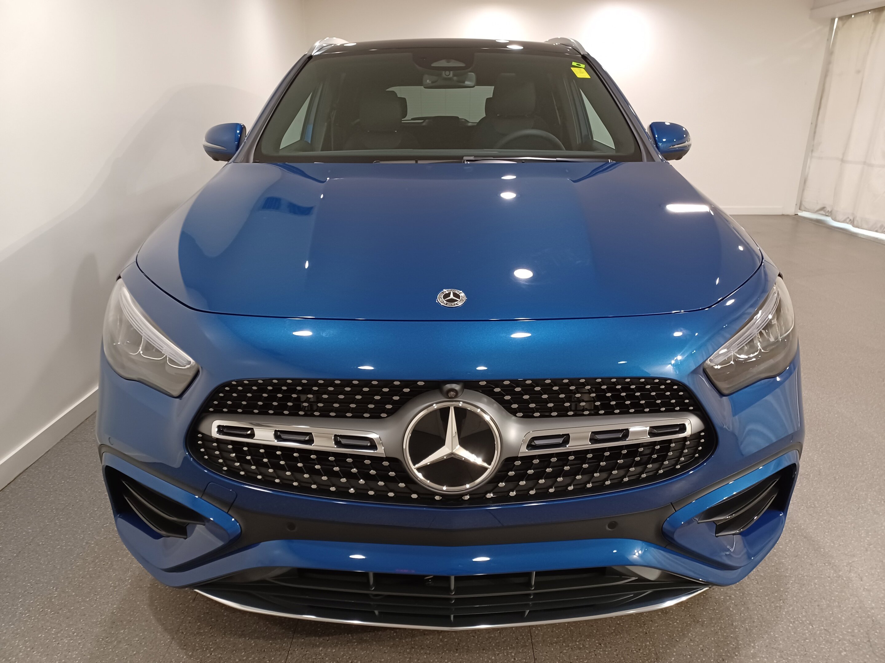 Mercedes-Benz GLA 2025