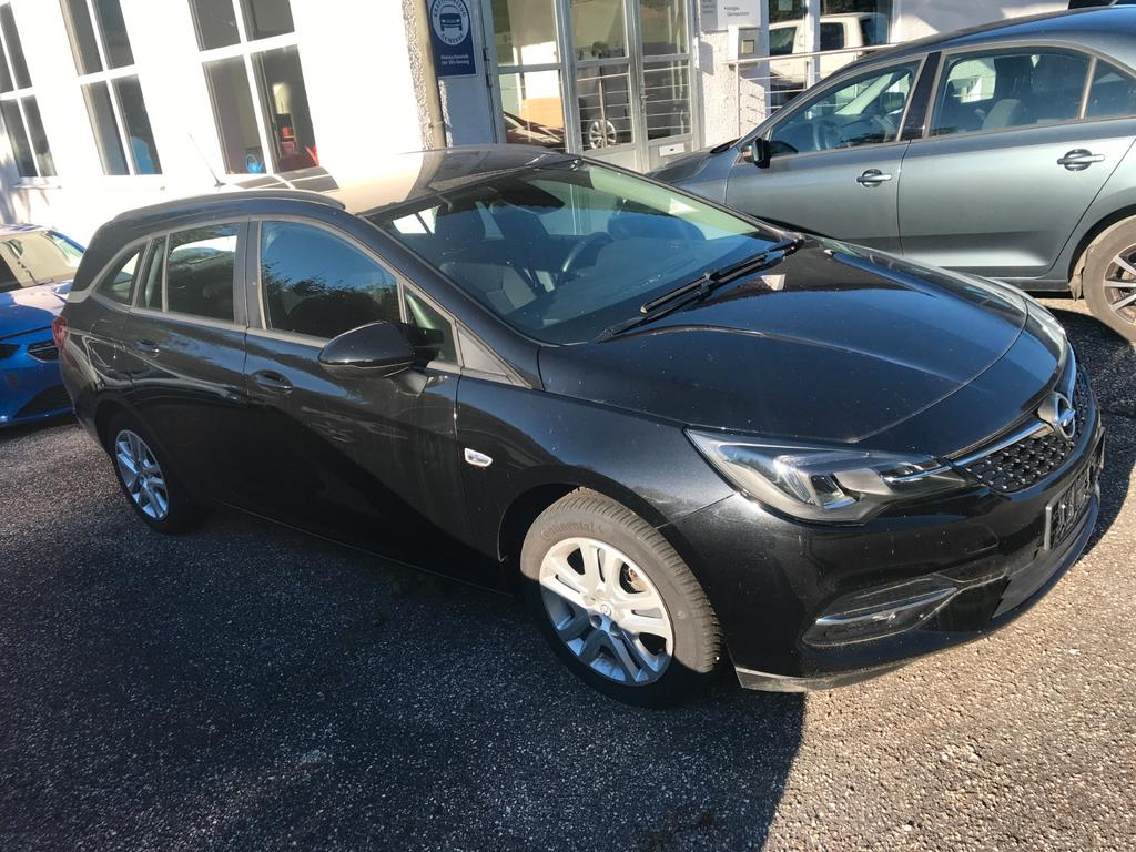 Opel Astra 2022