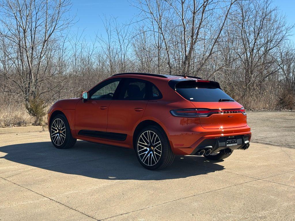Porsche Macan 2025