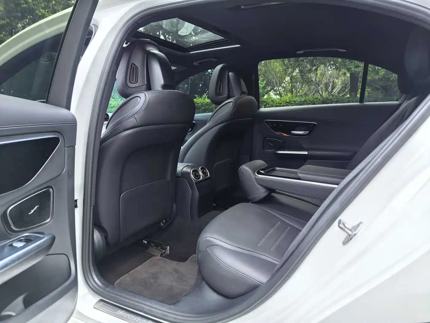 Mercedes-Benz C-Класс 2023