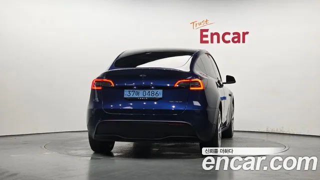 Tesla Model Y 2022