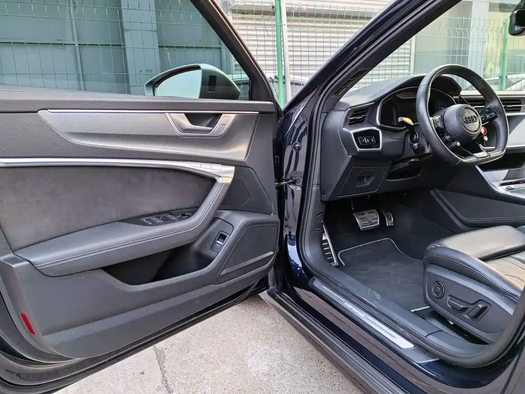 Audi A6 2021