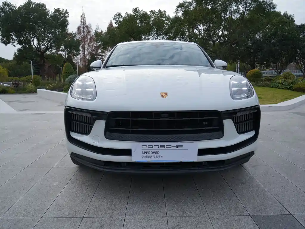 Porsche Macan 2022