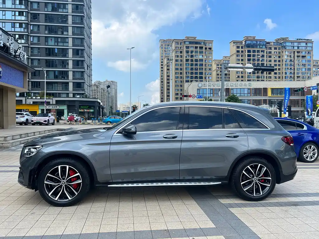 Mercedes-Benz GLC 2021
