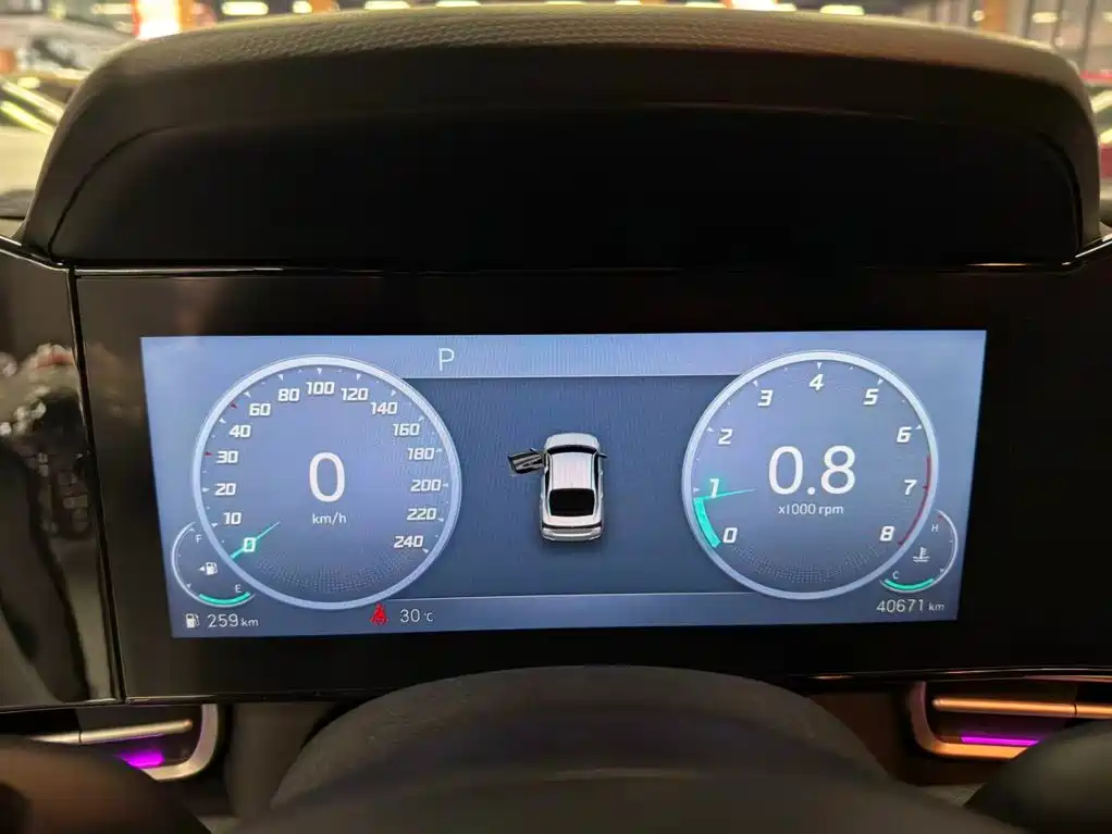 Hyundai Elantra 2023