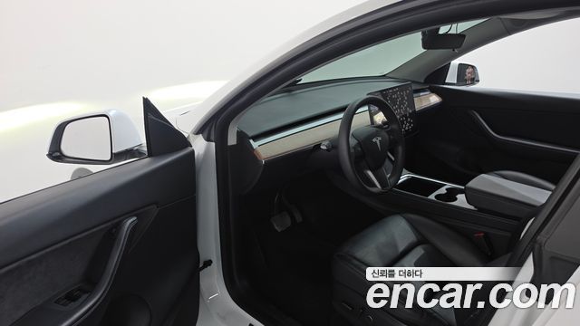 Tesla Model Y 2021