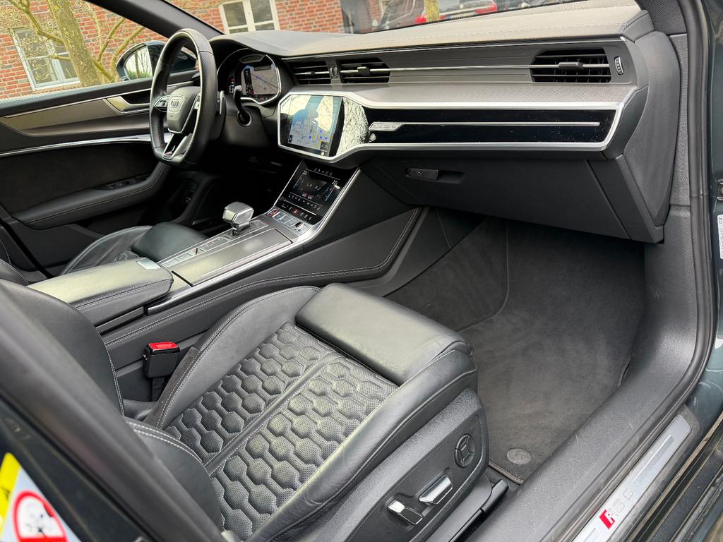Audi RS6 2021